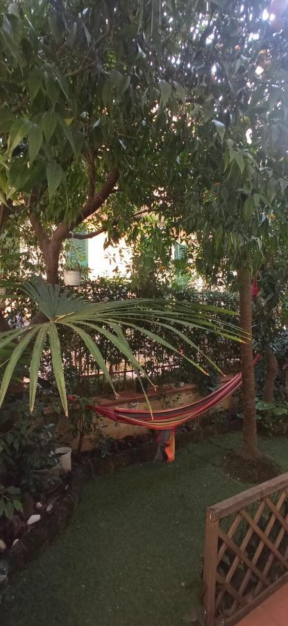 Appartement Il Giardino Di Nonna Pina à Naples Extérieur photo