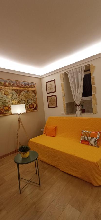 Appartement Il Giardino Di Nonna Pina à Naples Extérieur photo