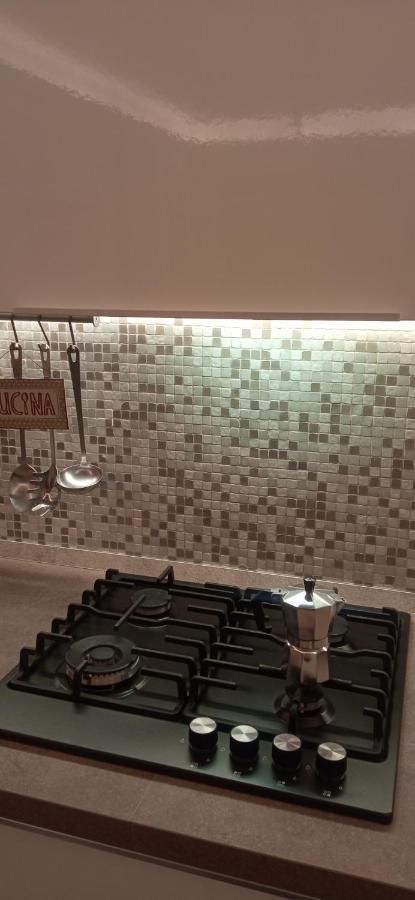 Appartement Il Giardino Di Nonna Pina à Naples Extérieur photo
